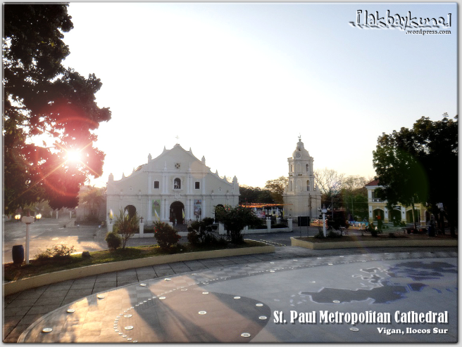 The mellow rays of the sun bathing the splendor of the quaint town of Vigan.
